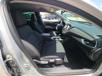 2016 Chevrolet Malibu LT 1LT – miniatura 15