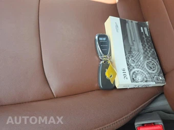 2016 Chevrolet Malibu LT 1LT – miniatura 21