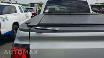 2016 Chevrolet Silverado 1500 LT Crew Cab Medium Bed 1LT – miniatura 28