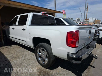 2016 Chevrolet Silverado 1500 LTZ Crew Cab Short Bed 1LZ - miniatura 2