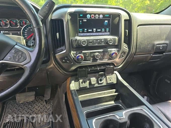 2016 Chevrolet Silverado 1500 LTZ Extended Cab Medium Bed 1LZ – miniatura 10
