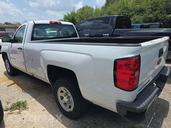 2016 Chevrolet Silverado 1500 WT Regular Cab Long Bed 1WT – miniatura 2
