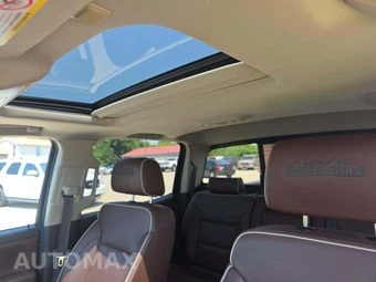 2016 Chevrolet Silverado 2500HD High Country Crew Cab Medium Bed - miniatura 8