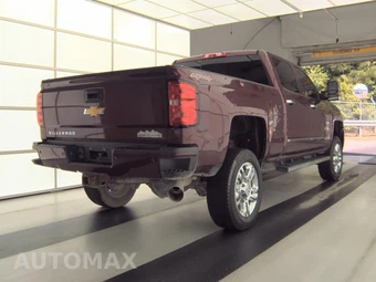 2016 Chevrolet Silverado 2500HD High Country Crew Cab Medium Bed 3LZ - miniatura 4