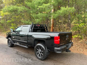 2016 Chevrolet Silverado 2500HD High Country Crew Cab Medium Bed 3LZ - miniatura 5