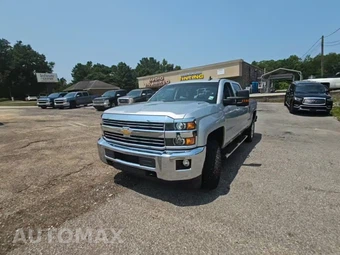 2016 Chevrolet Silverado 2500HD LT Crew Cab Medium Bed 1LT