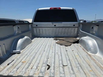 2016 Chevrolet Silverado 2500HD LT Crew Cab Medium Bed 1LT – miniatura 16