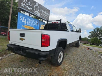 2016 Chevrolet Silverado 2500HD LT Crew Cab Medium Bed 1LT - miniatura 3