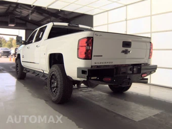2016 Chevrolet Silverado 2500HD LTZ Crew Cab Medium Bed 1LZ - miniatura 6