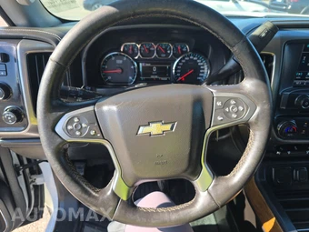2016 Chevrolet Silverado 2500HD LTZ Crew Cab Medium Bed 1LZ - miniatura 10