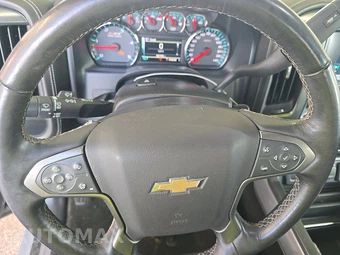 2016 Chevrolet Silverado 2500HD LTZ Crew Cab Medium Bed 1LZ - miniatura 10