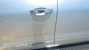 2016 Chevrolet Silverado 2500HD LTZ Crew Cab Medium Bed 1LZ - miniatura 29
