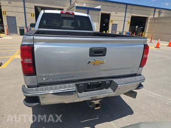 2016 Chevrolet Silverado 2500HD LTZ Crew Cab Medium Bed 1LZ - miniatura 5
