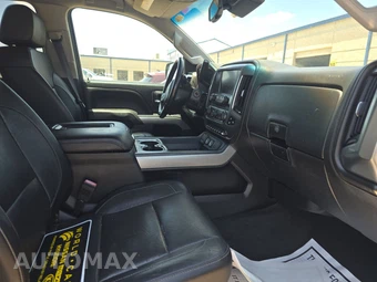 2016 Chevrolet Silverado 2500HD LTZ Crew Cab Medium Bed 1LZ - miniatura 8