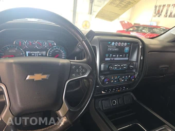 2016 Chevrolet Silverado 2500HD LTZ Crew Cab Medium Bed 1LZ – miniatura 11
