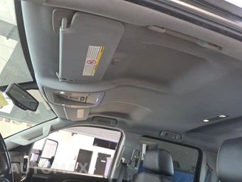 2016 Chevrolet Silverado 2500HD LTZ Crew Cab Medium Bed 1LZ – miniatura 18