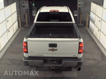 2016 Chevrolet Silverado 2500HD LTZ Crew Cab Medium Bed 1LZ – miniatura 5