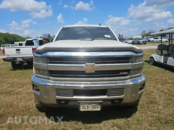 2016 Chevrolet Silverado 2500HD LTZ Crew Cab Medium Bed 1LZ - miniatura 2