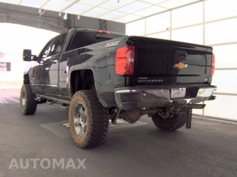 2016 Chevrolet Silverado 2500HD LTZ Crew Cab Medium Bed 1LZ - miniatura 6