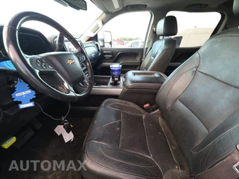 2016 Chevrolet Silverado 2500HD LTZ Crew Cab Medium Bed 1LZ - miniatura 7
