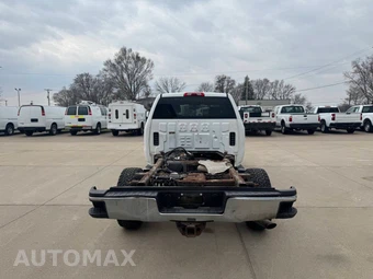 2016 Chevrolet Silverado 2500HD WT Crew Cab Long Bed 1WT - miniatura 3