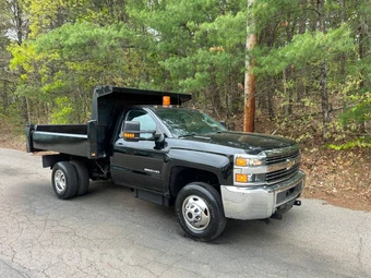 2016 Chevrolet Silverado 3500HD Cab Chassis WT Regular Cab 1WT DRW - miniatura 3