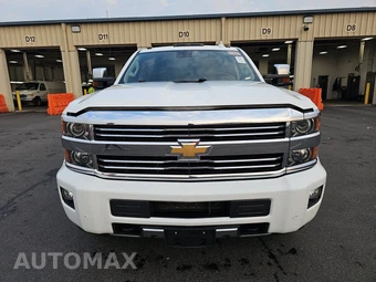 2016 Chevrolet Silverado 3500HD High Country Crew Cab Long Bed 3LZ DRW - miniatura 2