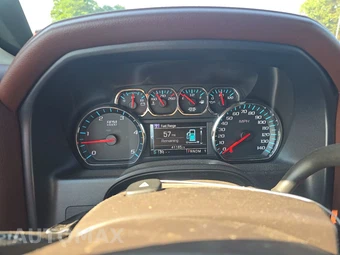 2016 Chevrolet Silverado 3500HD High Country Crew Cab Long Bed 3LZ DRW - miniatura 12