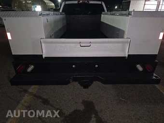 2016 Chevrolet Silverado 3500HD WT Crew Cab Long Bed 1WT DRW - miniatura 16