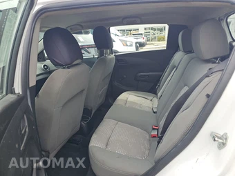 2016 Chevrolet Sonic LS Hatchback 1SB – miniatura 13