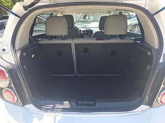 2016 Chevrolet Sonic LS Hatchback 1SB - miniatura 15