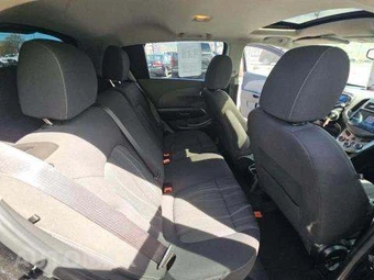 2016 Chevrolet Sonic LT Hatchback 1SC – miniatura 16