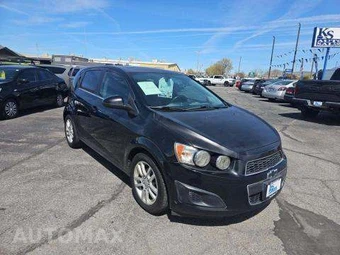 2016 Chevrolet Sonic LT Hatchback 1SC – miniatura 4