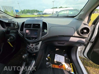 2016 Chevrolet Sonic LT Sedan 1SD – miniatura 19