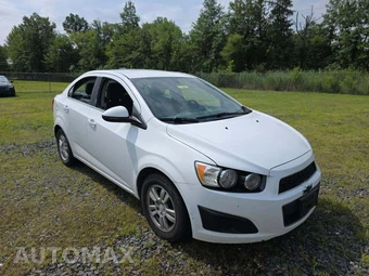 2016 Chevrolet Sonic LT Sedan 1SD – miniatura 4