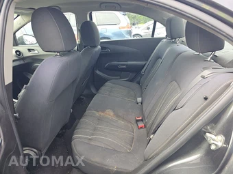 2016 Chevrolet Sonic LT Sedan 1SD – miniatura 13