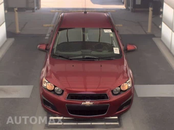 2016 Chevrolet Sonic LT Sedan 1SD – miniatura 2