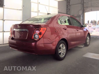 2016 Chevrolet Sonic LT Sedan 1SD – miniatura 5
