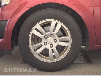 2016 Chevrolet Sonic LT Sedan 1SD – miniatura 9