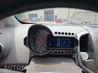 2016 Chevrolet Sonic LTZ Sedan 1SF - miniatura 5