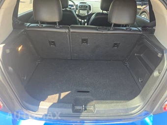 2016 Chevrolet Sonic RS Hatchback 1SH – miniatura 16