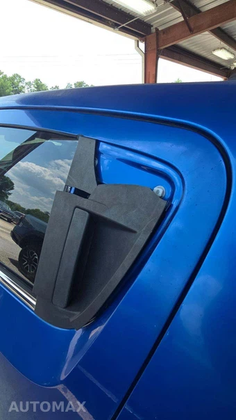 2016 Chevrolet Sonic RS Hatchback 1SH – miniatura 23
