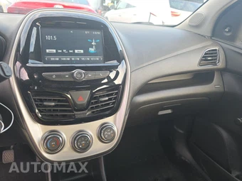 2016 Chevrolet Spark LS 1SA – miniatura 11
