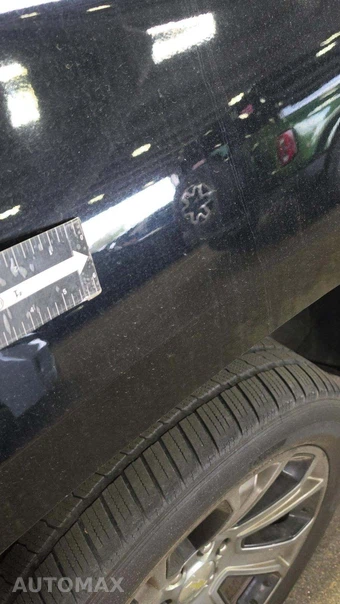 2016 Chevrolet Suburban 1500 LTZ 1LZ - miniatura 23