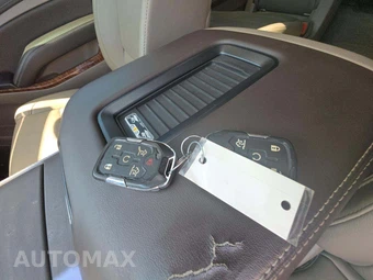2016 Chevrolet Suburban 1500 LTZ 1LZ - miniatura 8