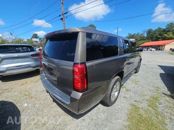 2016 Chevrolet Suburban 1500 LTZ 1LZ - miniatura 3