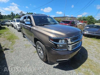 2016 Chevrolet Suburban 1500 LTZ 1LZ - miniatura 4