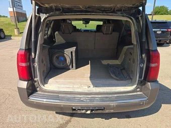 2016 Chevrolet Suburban 1500 LTZ 1LZ - miniatura 12