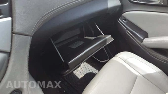 2016 Chevrolet Tahoe LT 1LT – miniatura 19