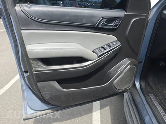 2016 Chevrolet Tahoe LT 1LT – miniatura 9